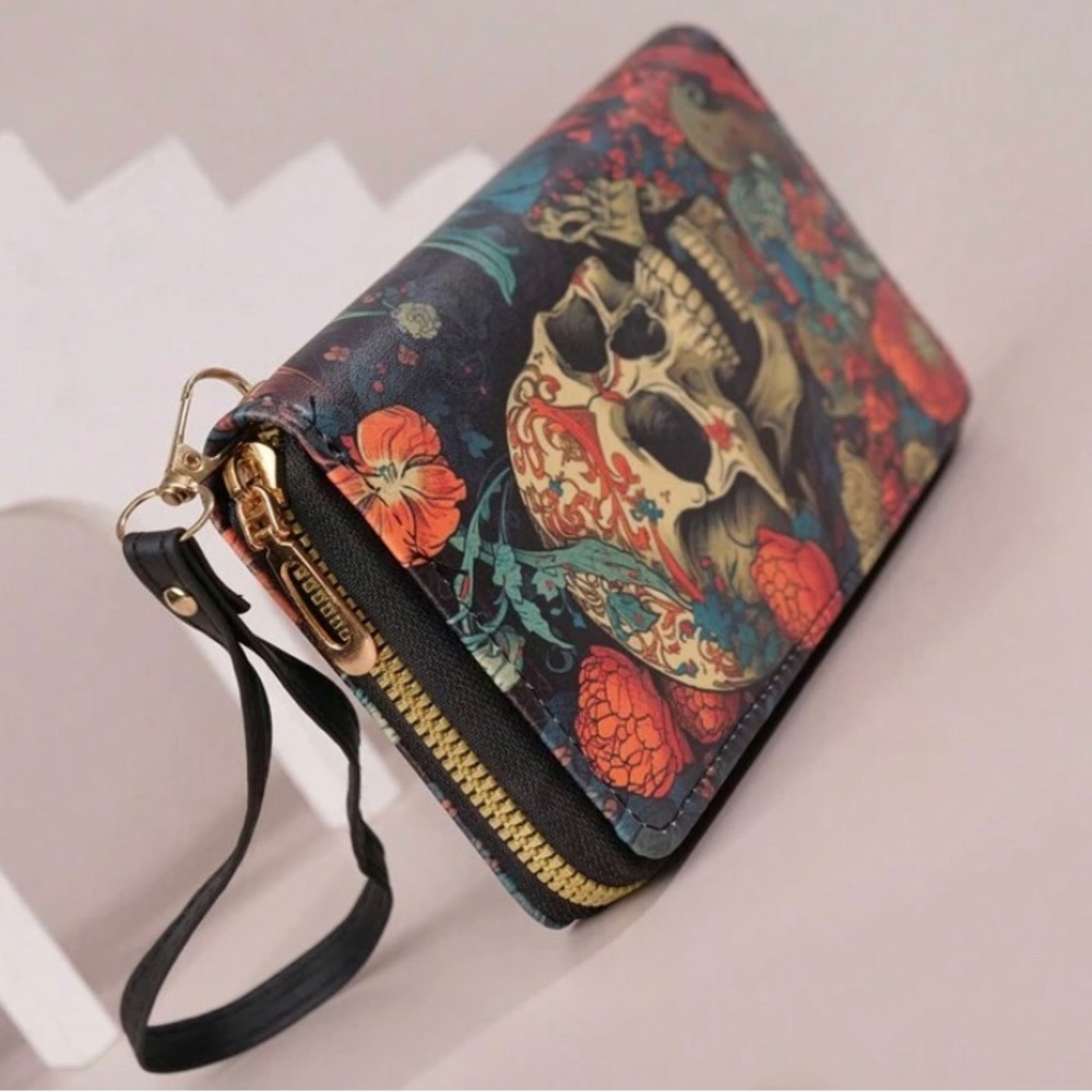 Vintage Floral Skull Print Wristlet Wallet
